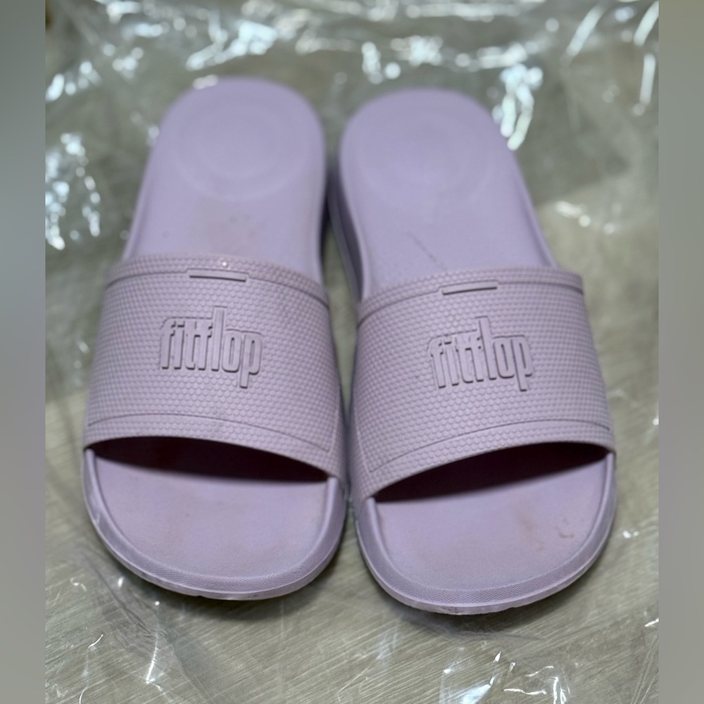 Fitflop Women’s IQushion Slides